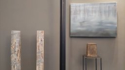 Karin Dornbusch - Malerei und Keramik Malerei und Keramik von Karin Dornbusch im Museumsschaufenster