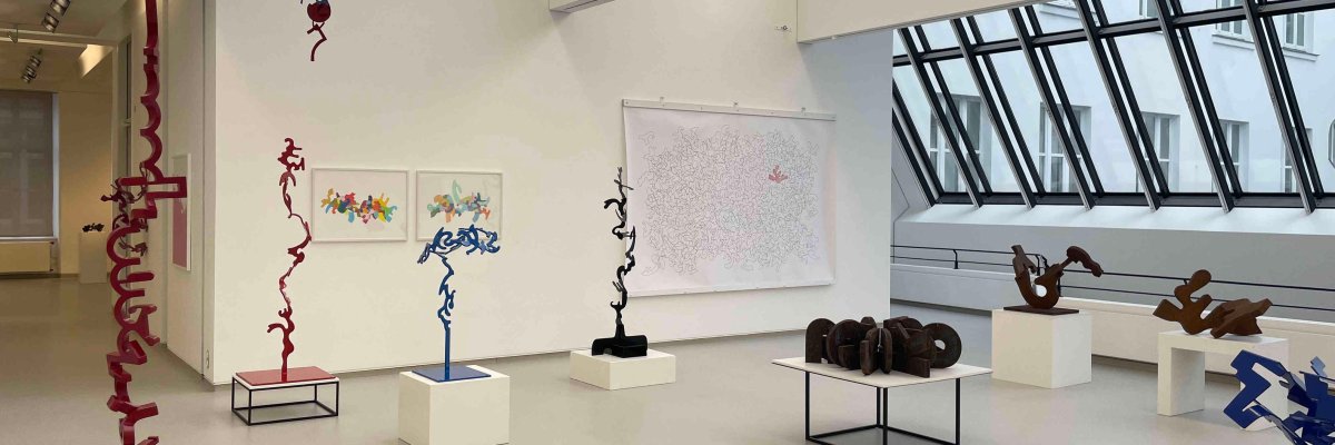 Blick in die Ausstellung von Reinhard Puch "dimensionen" im Stadtmuseum Siegburg