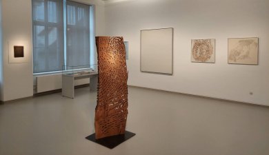 Blick in die Ausstellung mit Arbeiten von Peter Reichenberger